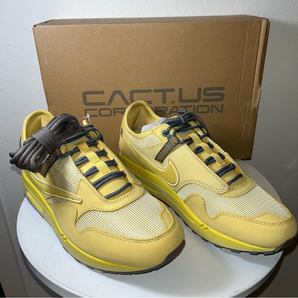 Brand new Nike Air Max 1 Travis Scott Saturn Gold Cactus Jack Men’s Size 11